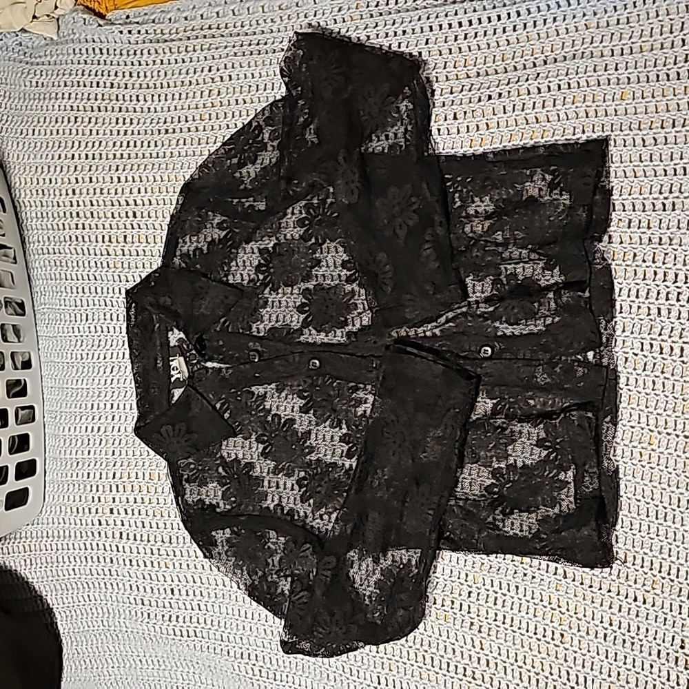 Vintage floral lace button up